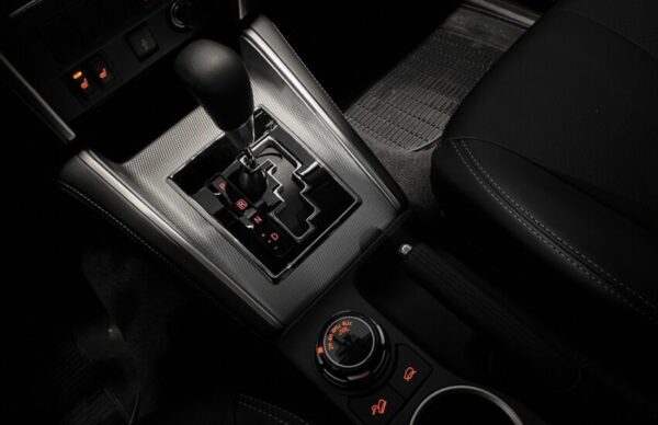 Mitsubishi L200 - Imagen 11