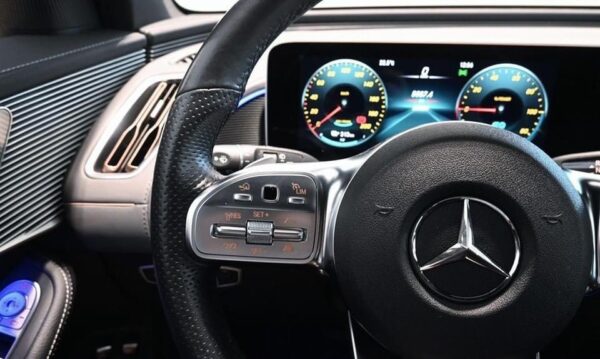 Mercedes-Benz EQC 400 - Imagen 8