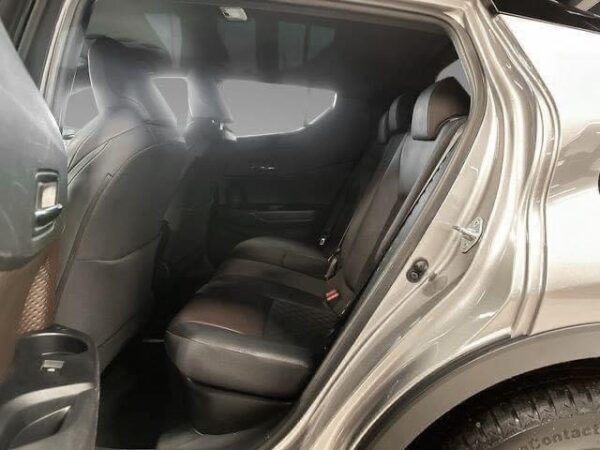 Toyota C-HR - Imagen 21