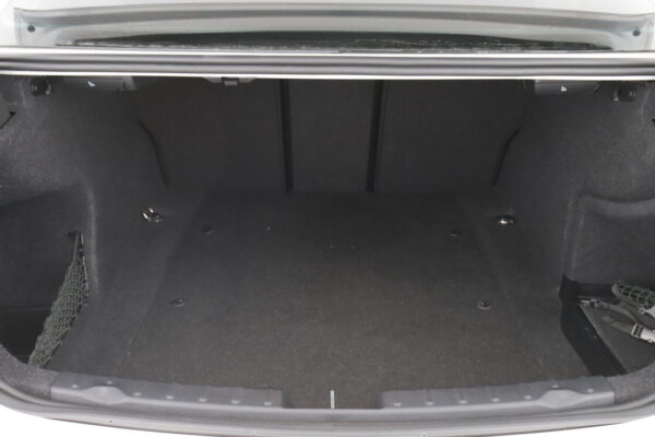 BMW Série 3 318d M Sport BVA8 - Imagen 7